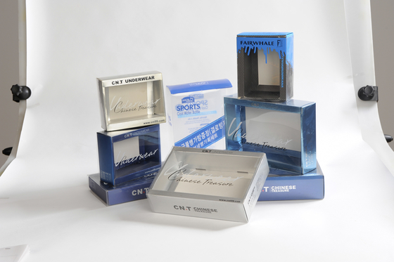 Geschenkverpakking Rigiede kartonnen geschenkdozen met lijmproces / Matt filmcoating